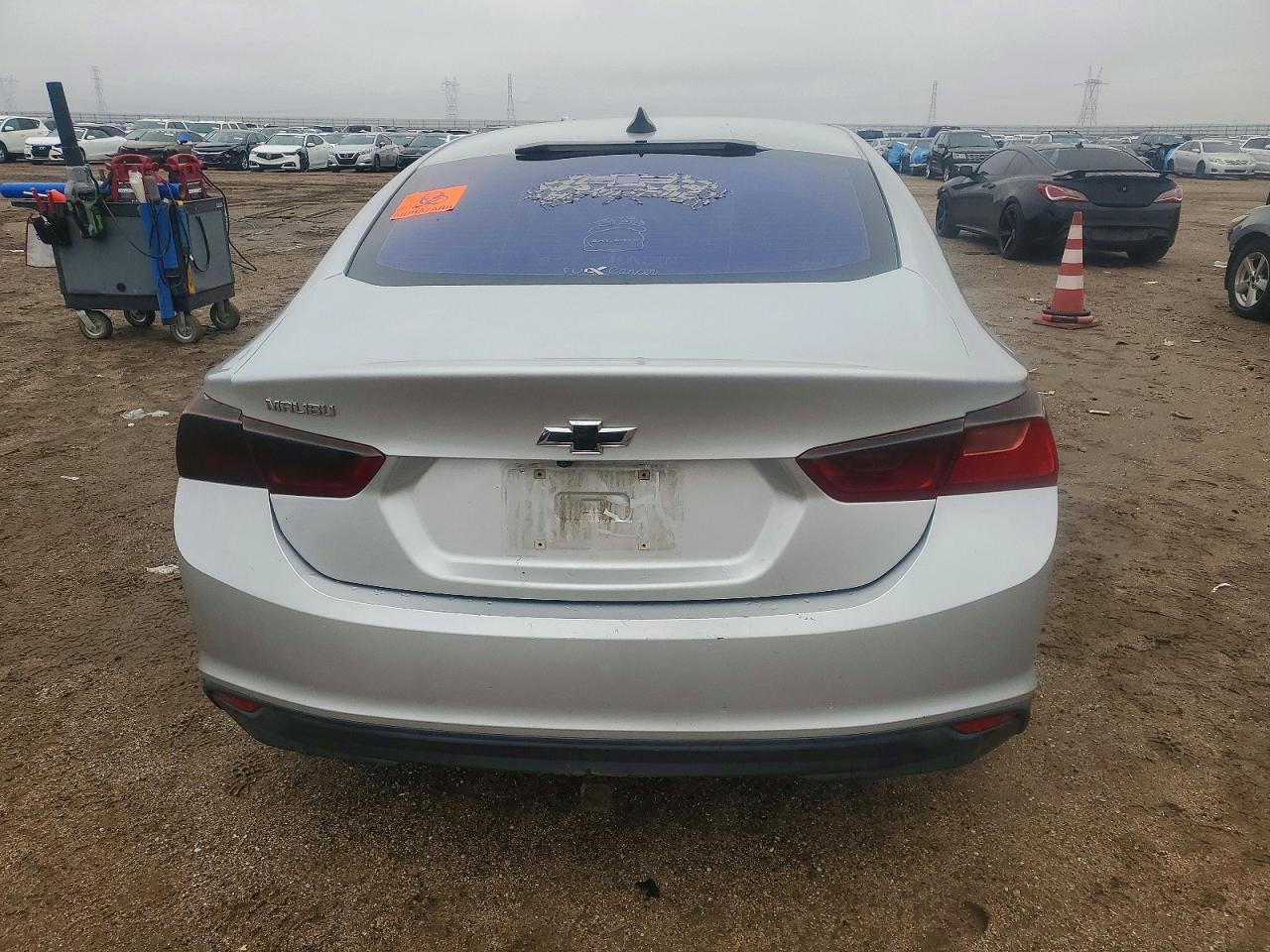 2017 Chevrolet Malibu Ls - Фото 6