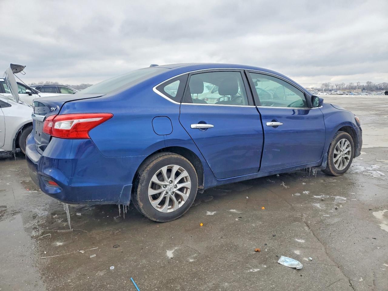 2019 Nissan Sentra S - Фото 3