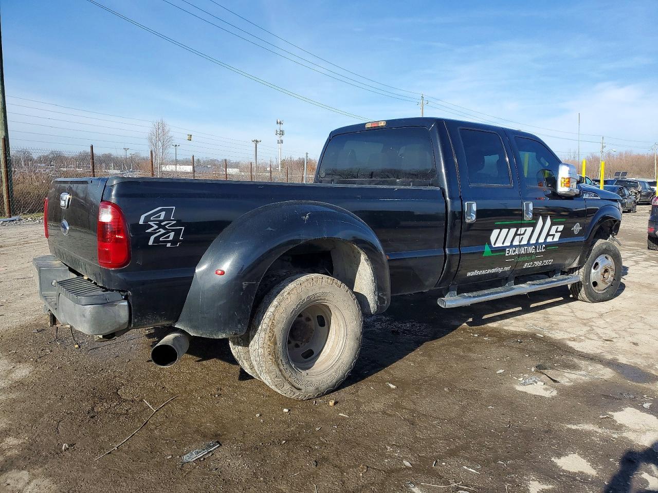 2011 Ford F350 Super Duty - Фото 3