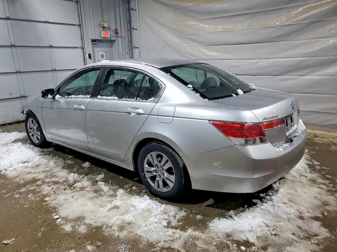 2012 Honda Accord Lxp - Фото 2