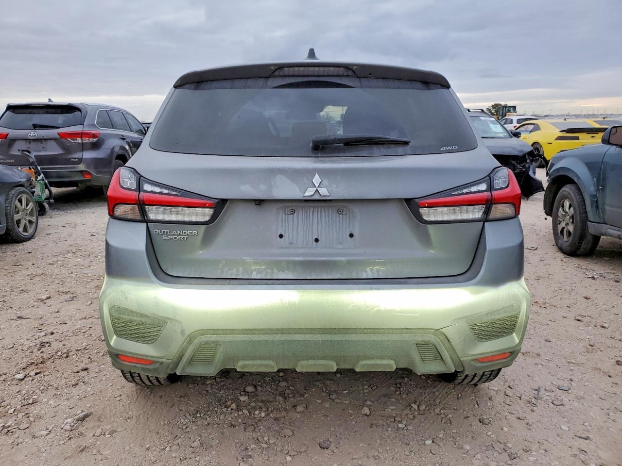 2023 Mitsubishi Outlander Sport S/Se - Фото 6
