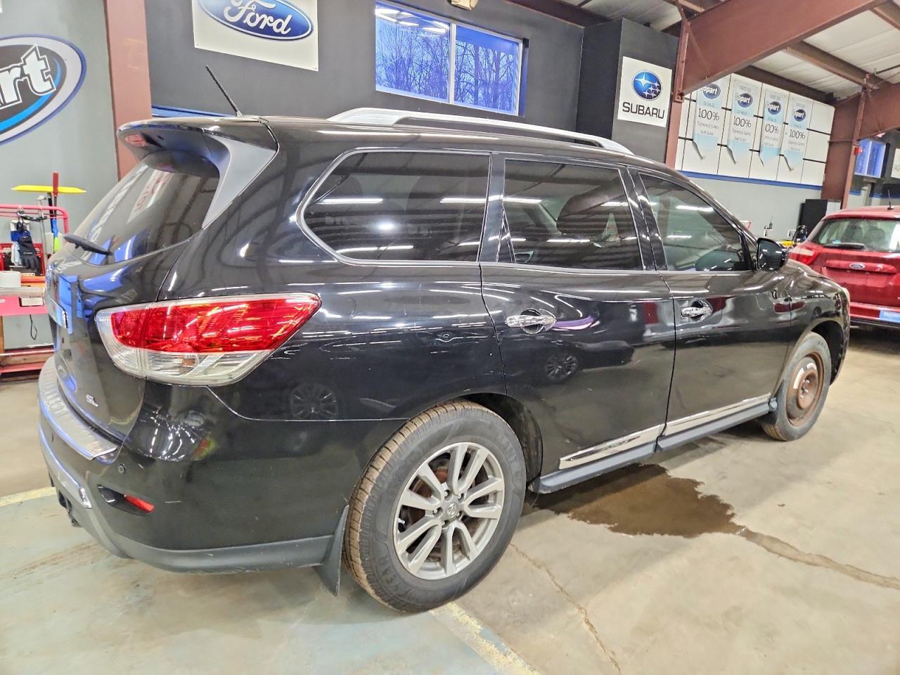 2016 Nissan Pathfinder S - Фото 3