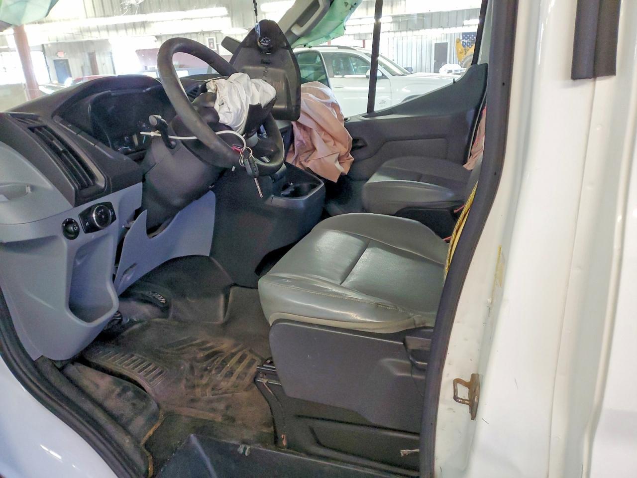 2016 Ford Transit T-250 - Image 7