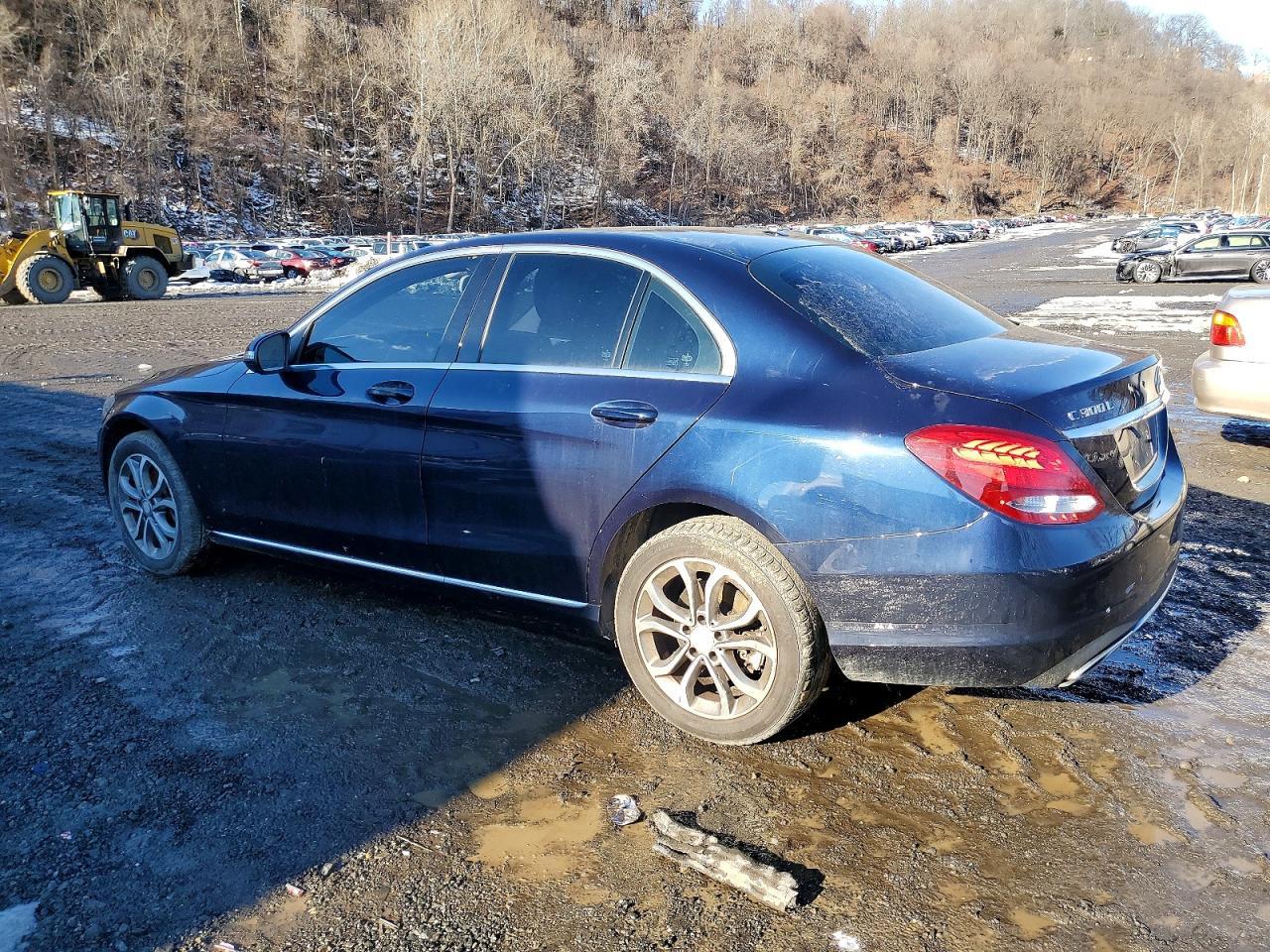 2016 Mercedes-Benz C 300 4Matic - Фото 2