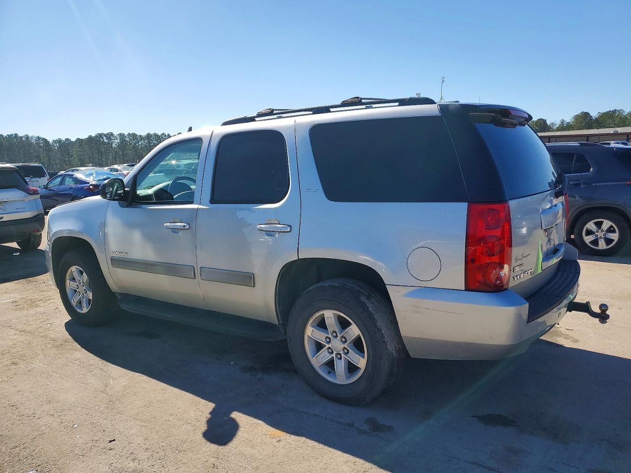 2012 GMC Yukon Slt - Фото 2