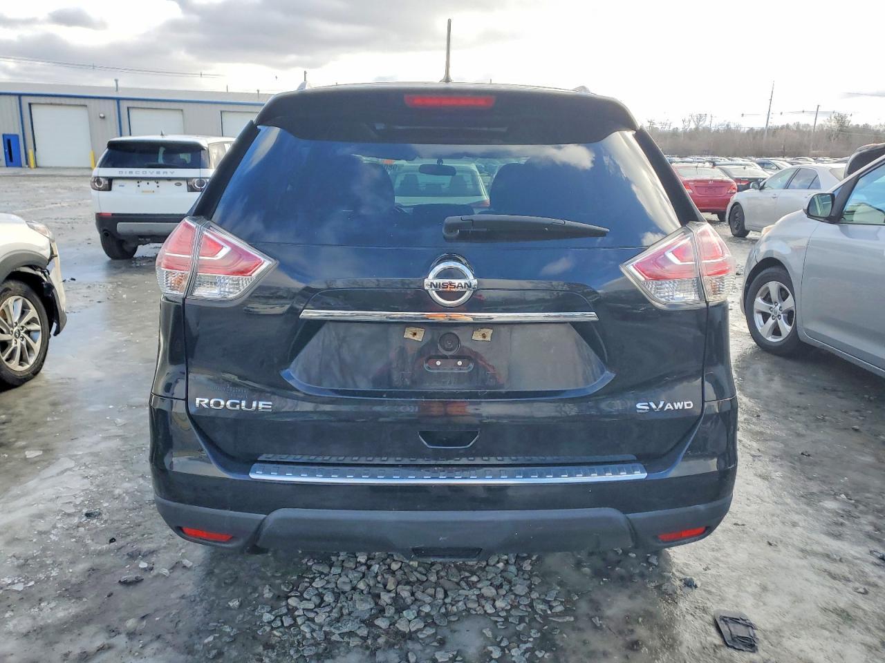 2015 Nissan Rogue S - Фото 6