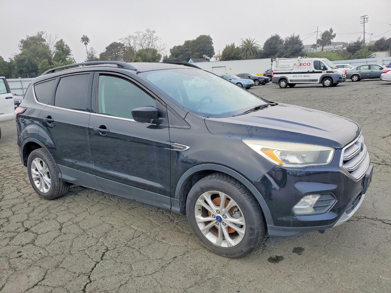 2018 Ford Escape Se - Фото 4