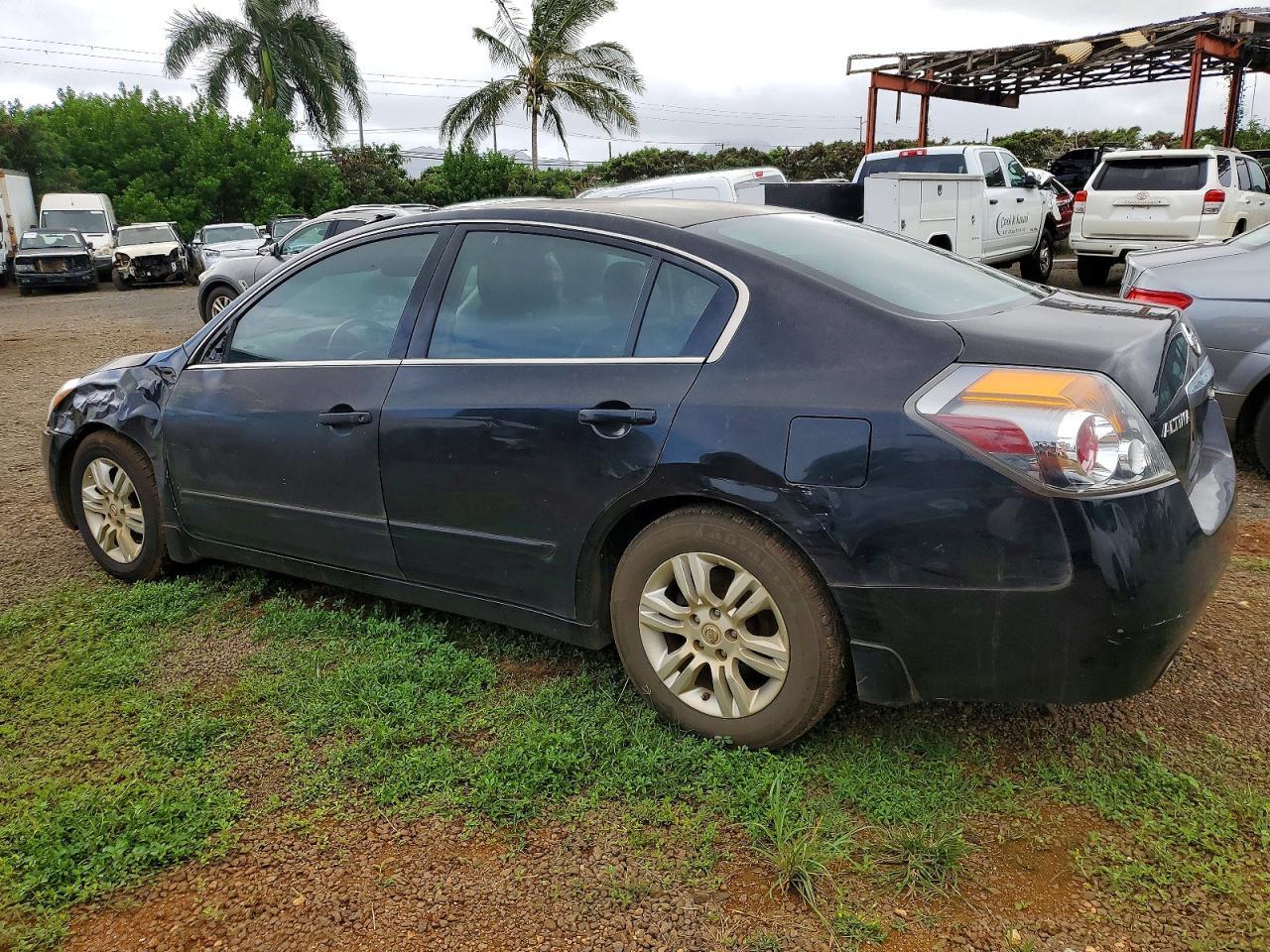 2012 Nissan Altima Base - Фото 2