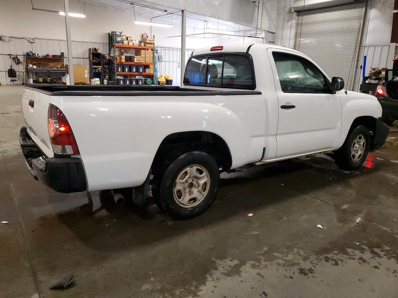 2011 Toyota Tacoma Base - Фото 3