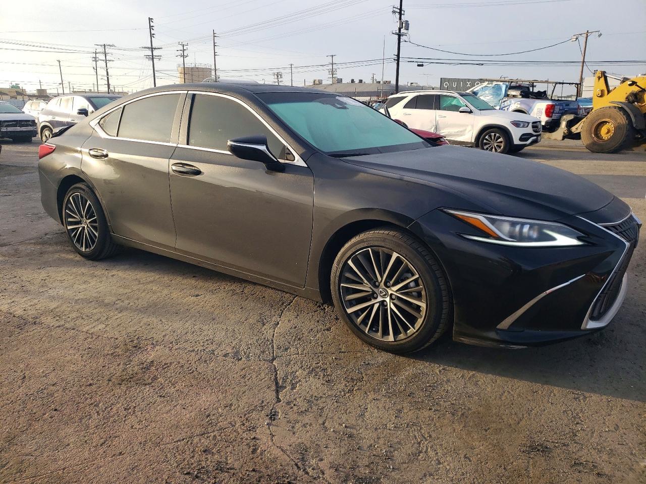 2024 Lexus Es 300H Base - Image 4
