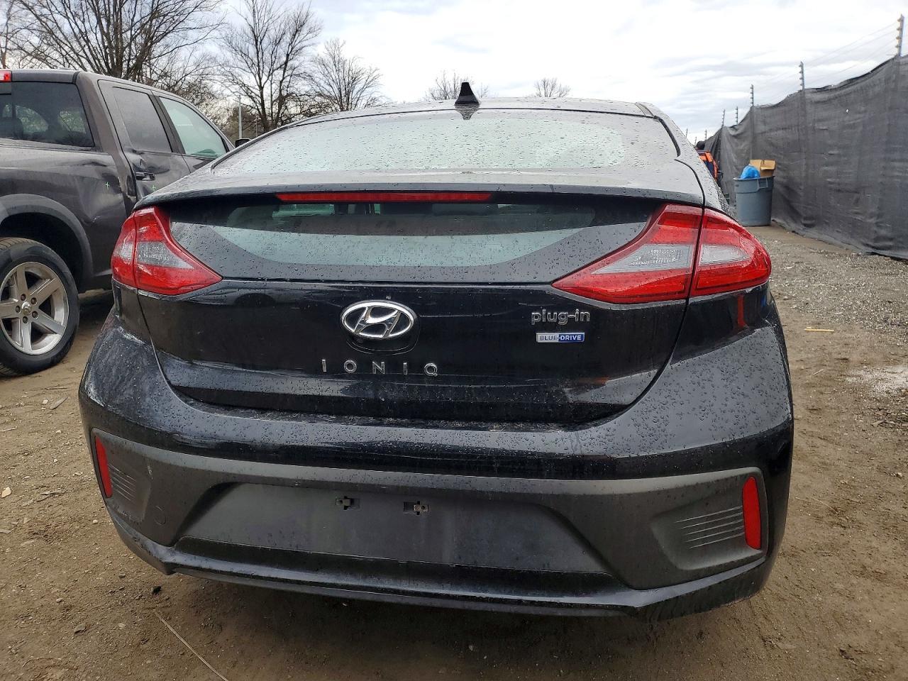 2018 Hyundai Ioniq Plug-In Hybrid - Фото 6