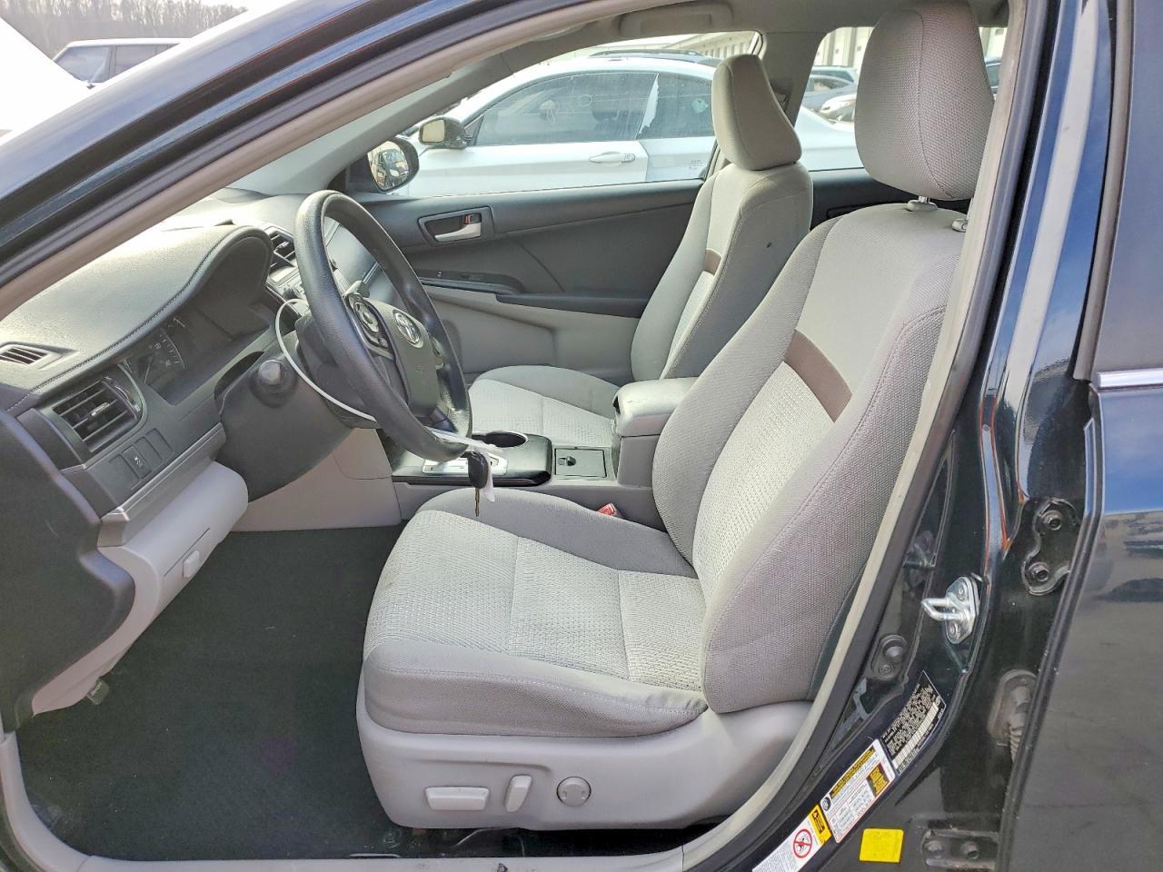2012 Toyota Camry Base - Image 7
