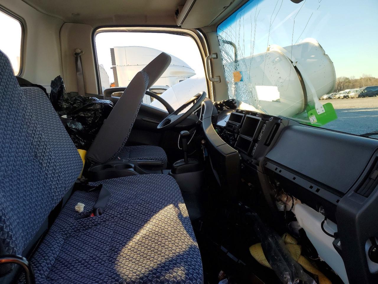 2025 Isuzu Npr Hd Truck Cab And Chassis - Фото 7