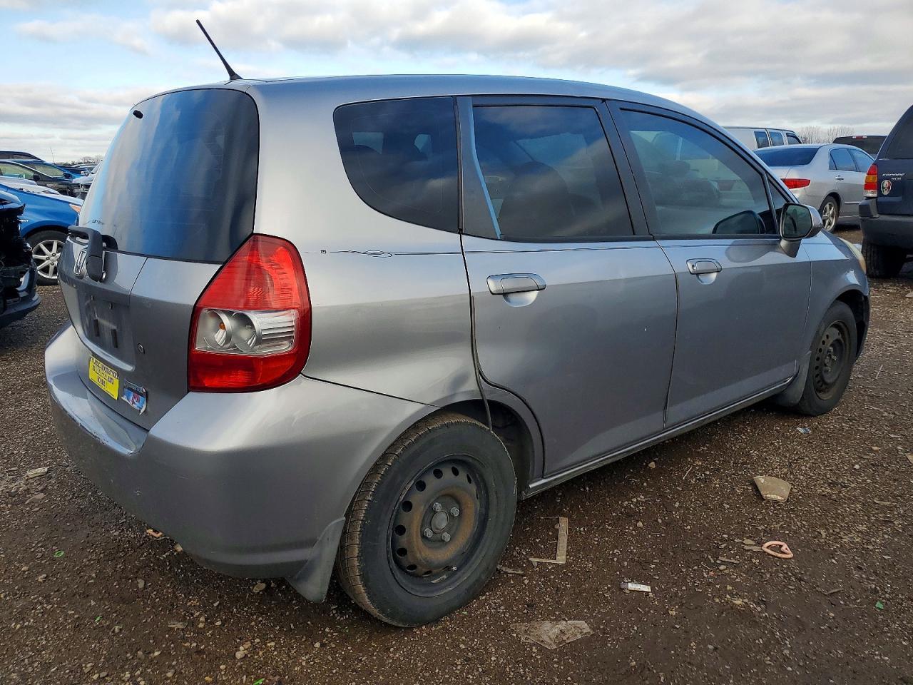 2008 Honda Fit - Фото 3