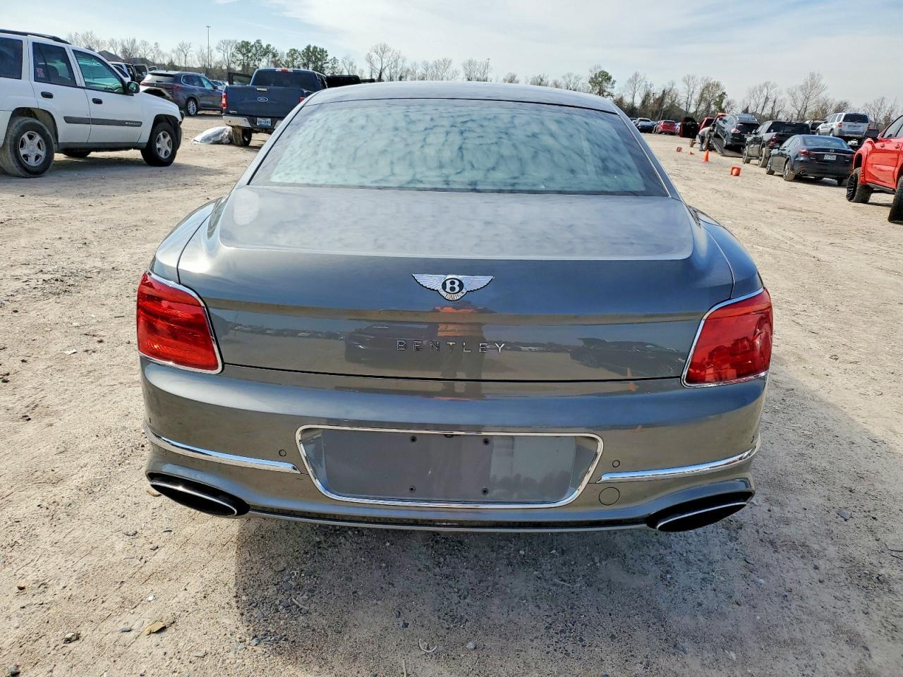 2023 Bentley Flying Spur - Фото 6