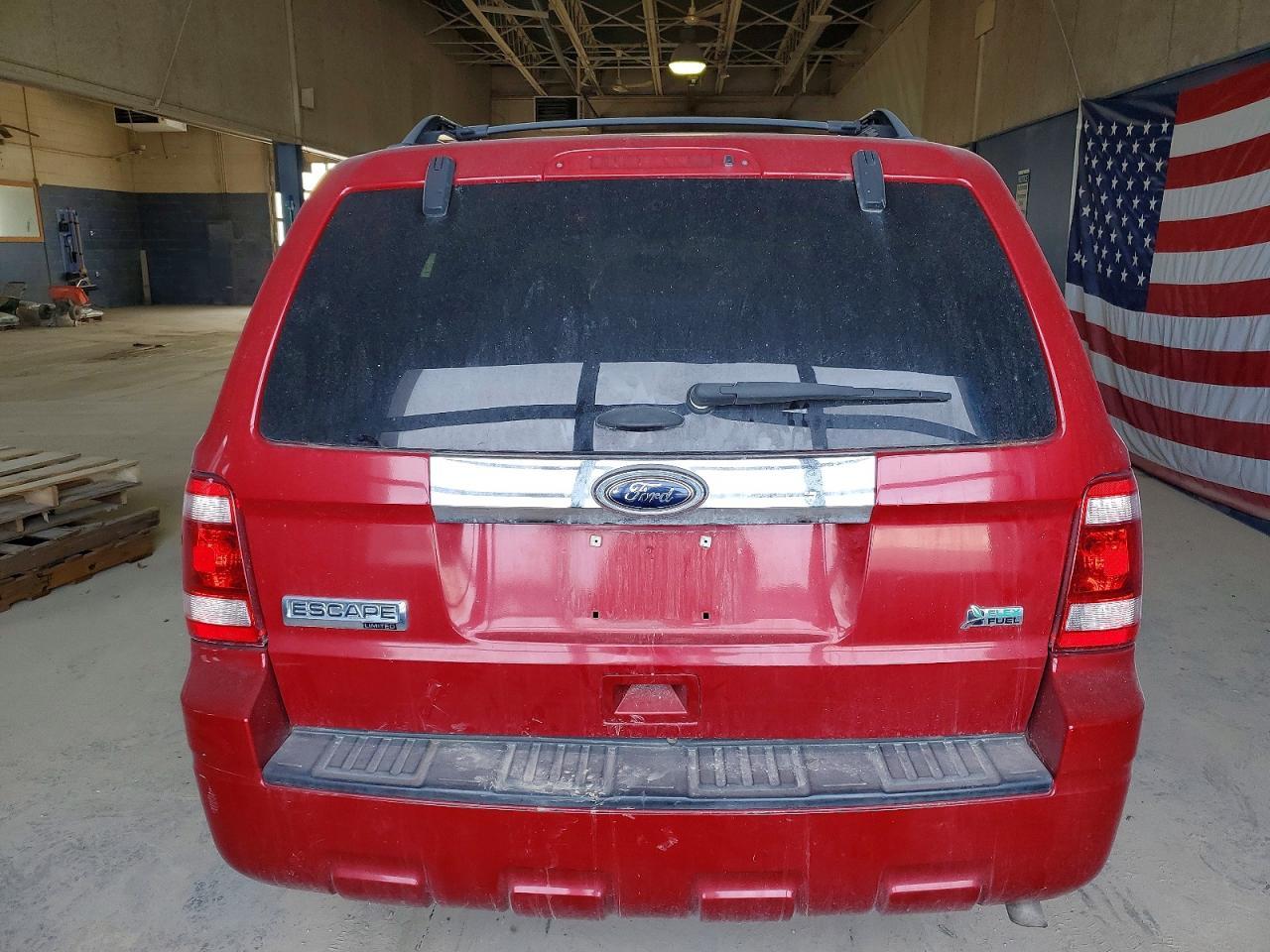 2011 Ford Escape Limited - Image 6