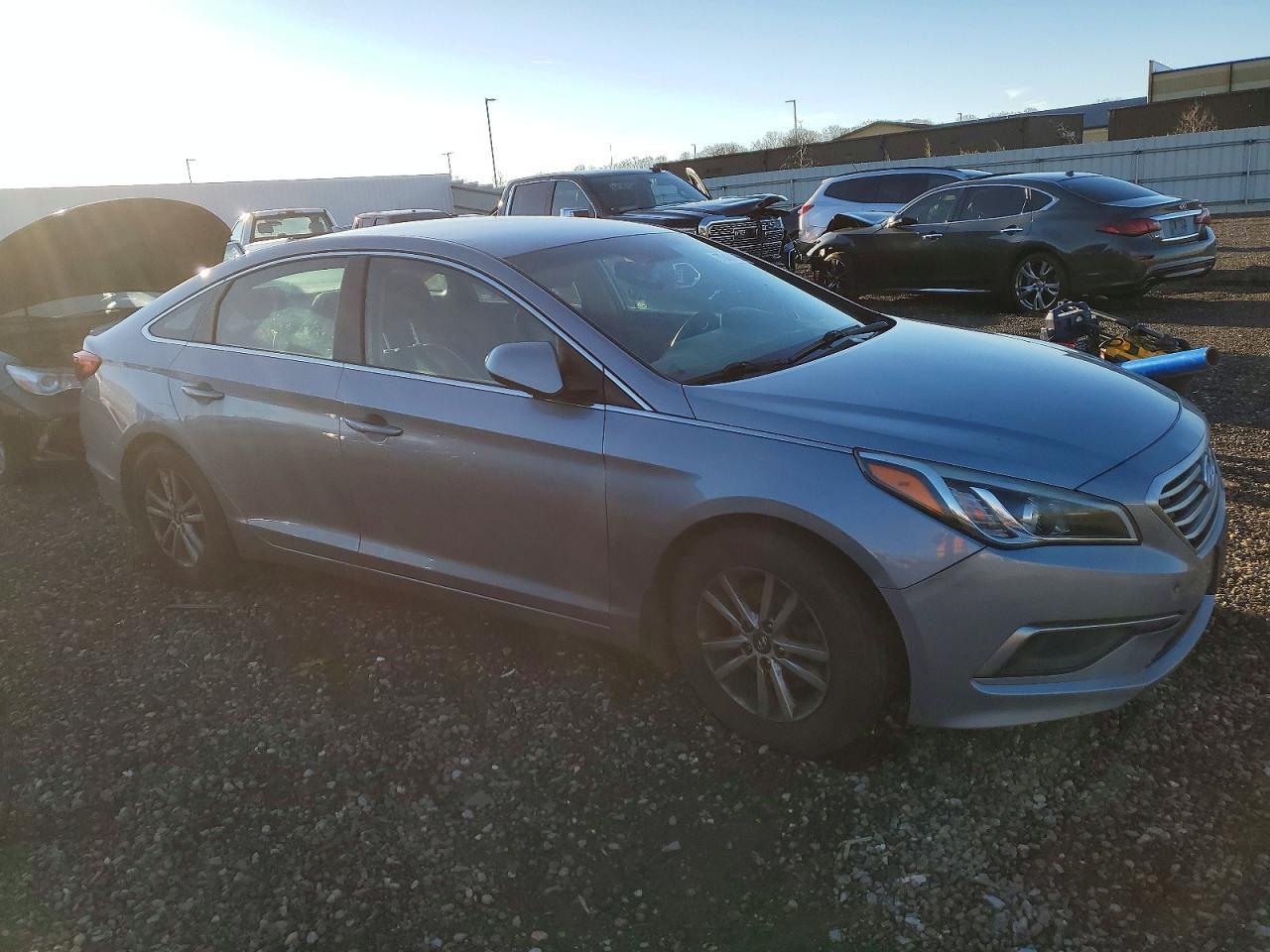 2016 Hyundai Sonata Se - Фото 4