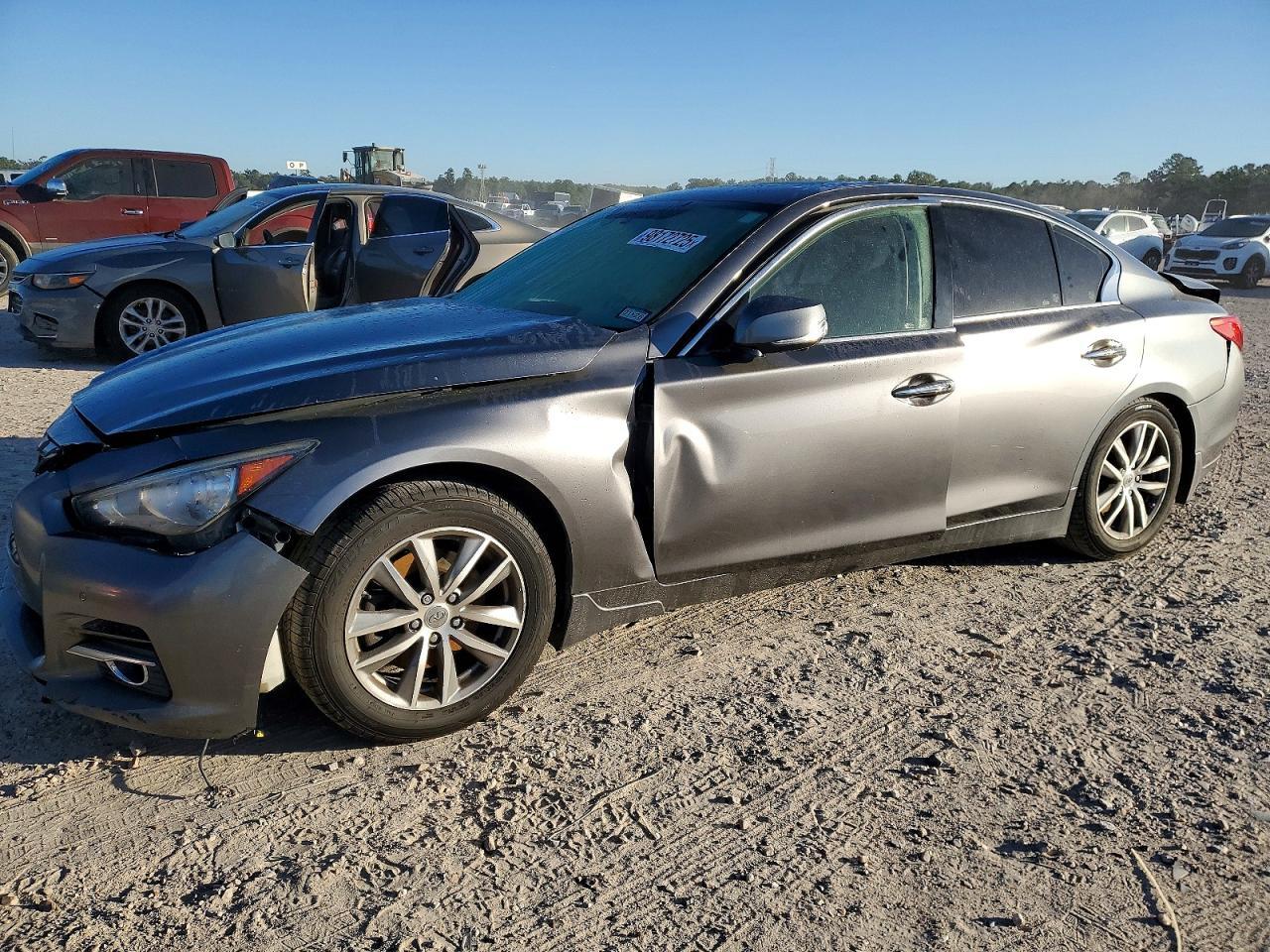 2016 Infiniti Q50