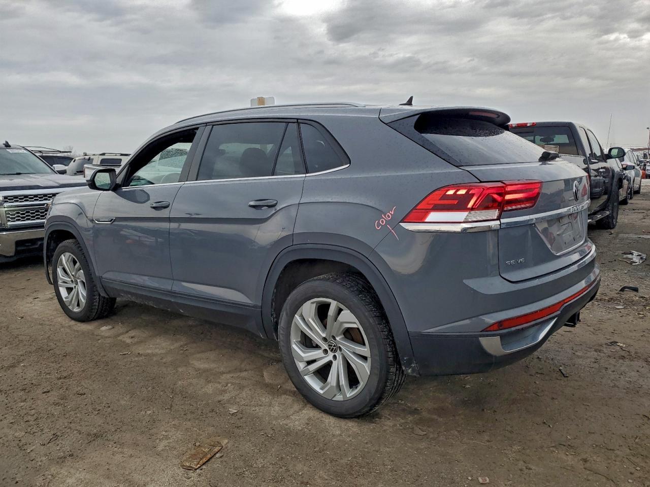 2020 Volkswagen Atlas Cross Sport Se - Фото 2