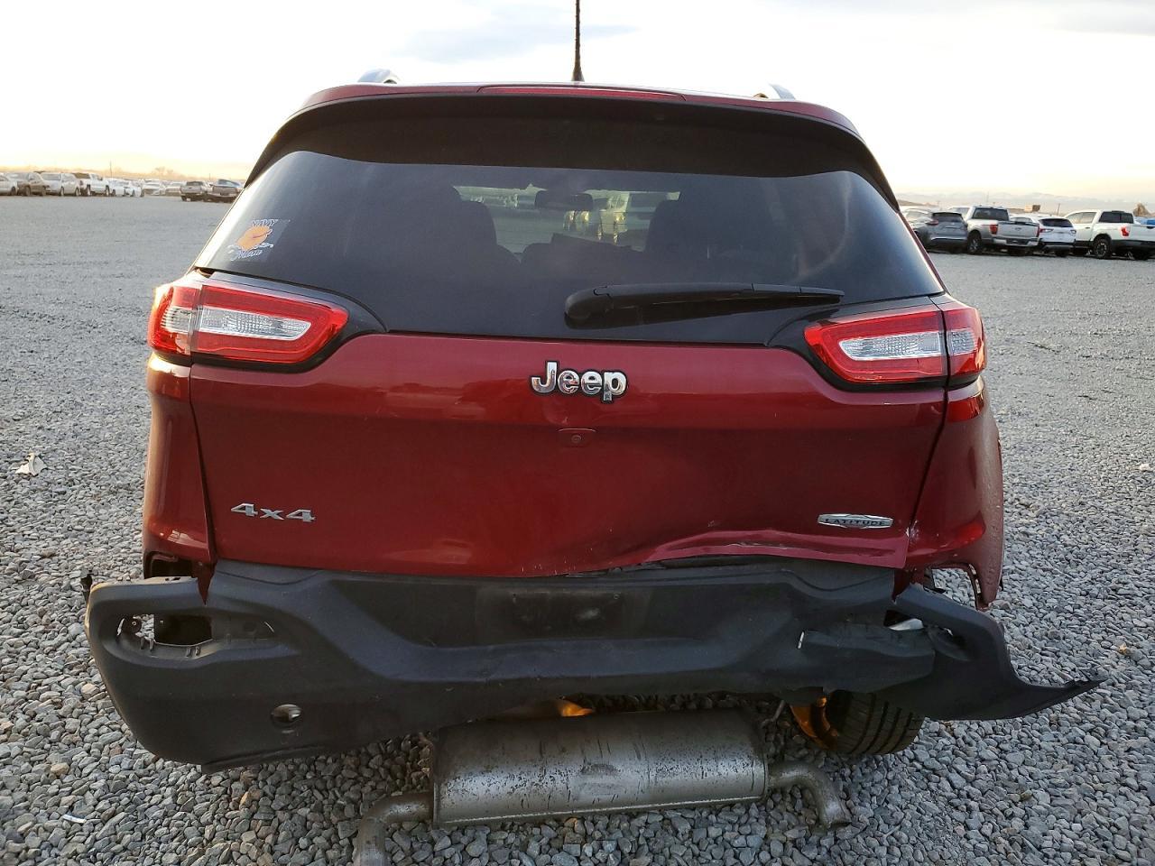 2015 Jeep Cherokee - Image 6