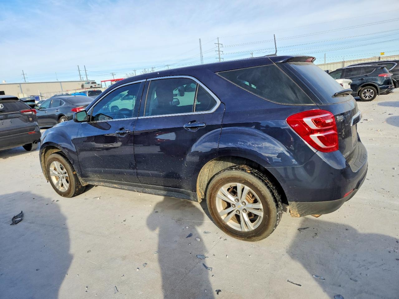 2017 Chevrolet Equinox Ls - Image 2