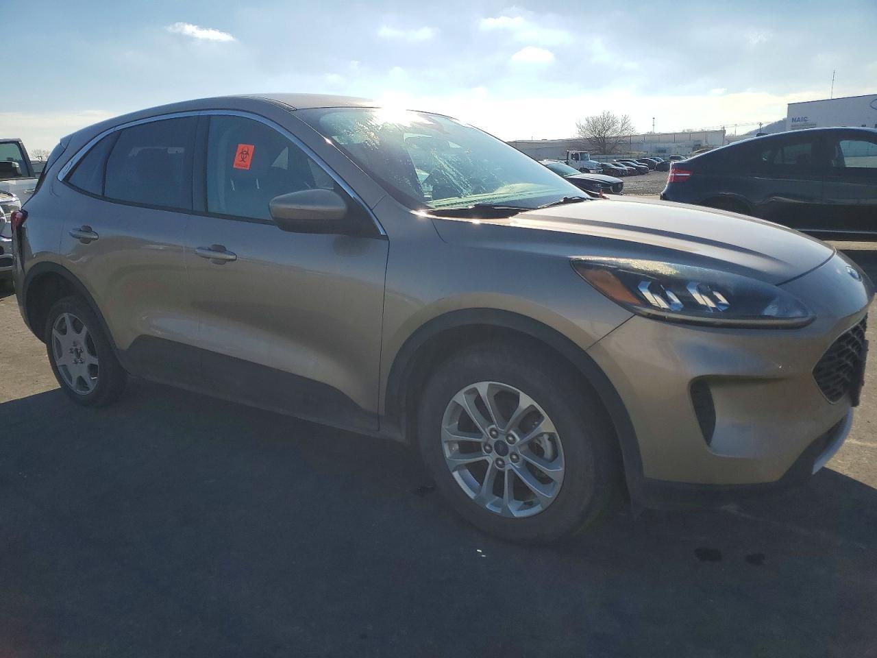 2020 Ford Escape Se - Фото 4