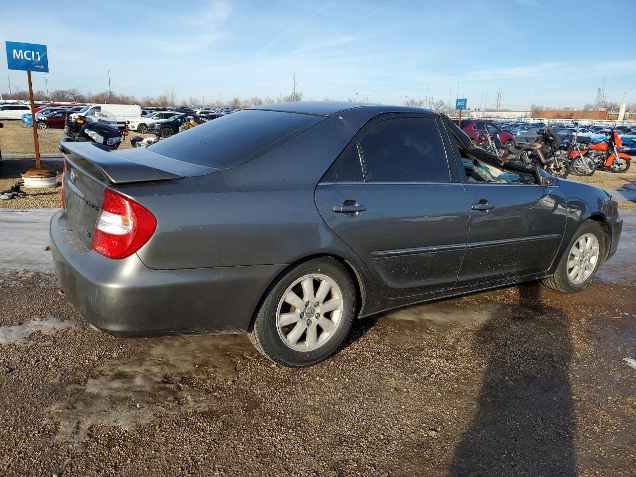 2003 Toyota Camry Xle V6 - Фото 3