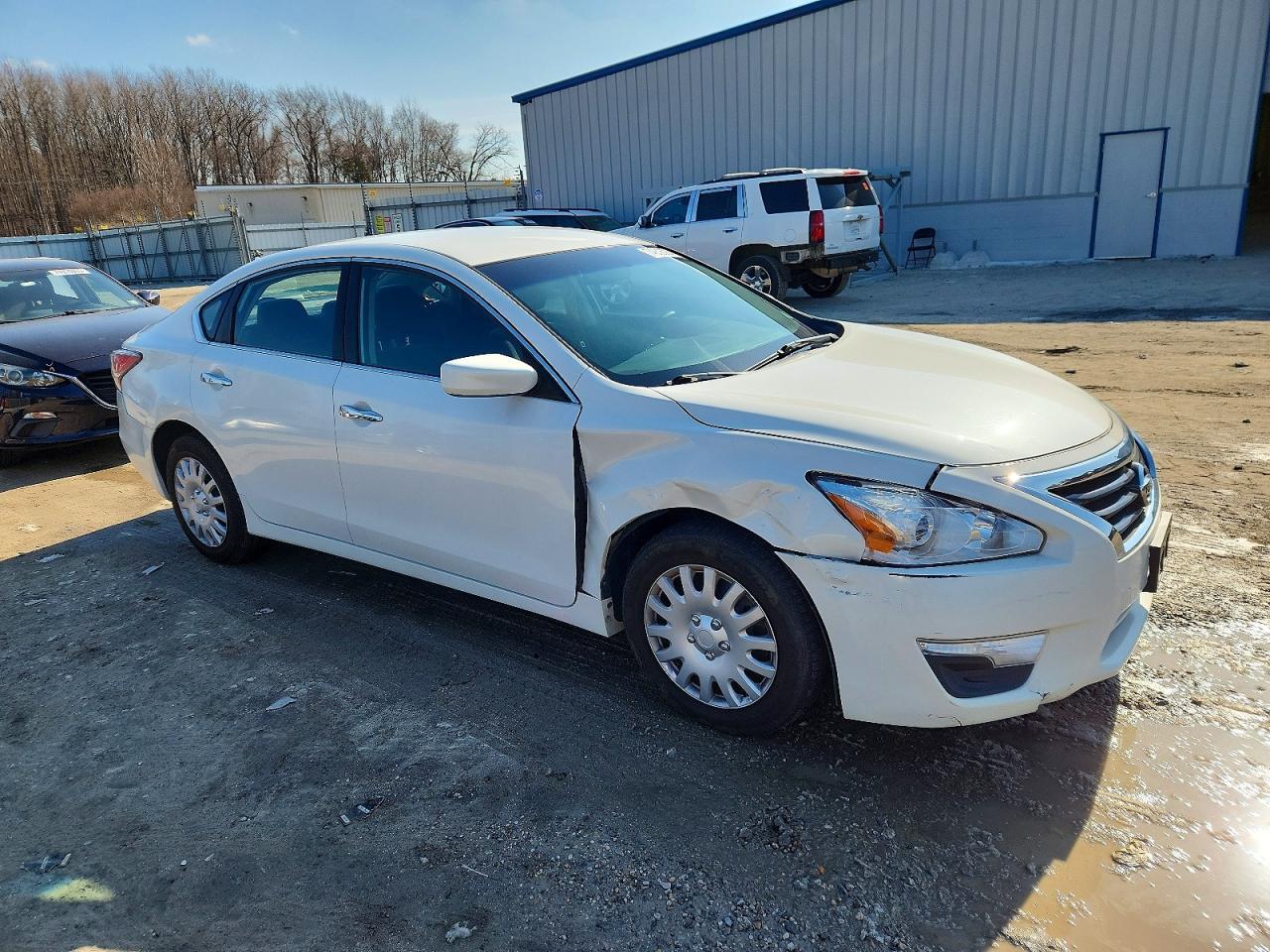 2015 Nissan Altima 2.5 - Image 4