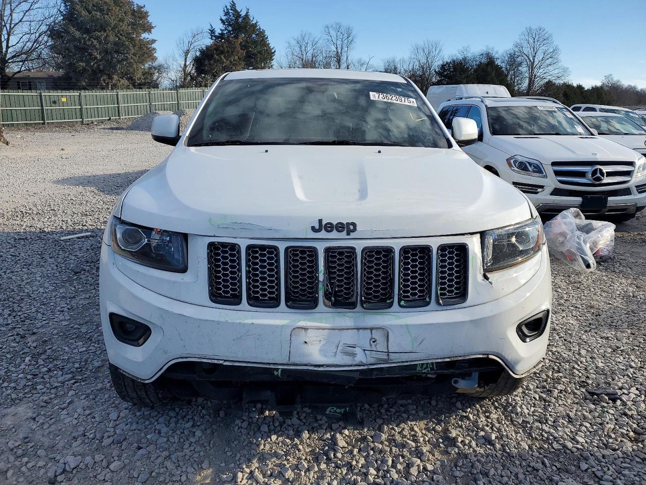 2015 Jeep Grand Cherokee Laredo - Image 5