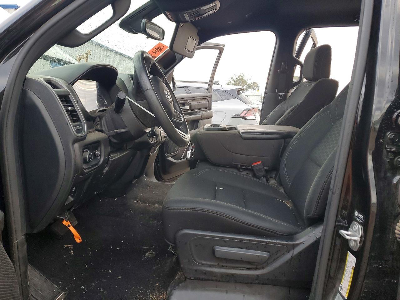 2025 Ram 1500 Tradesman - Image 7