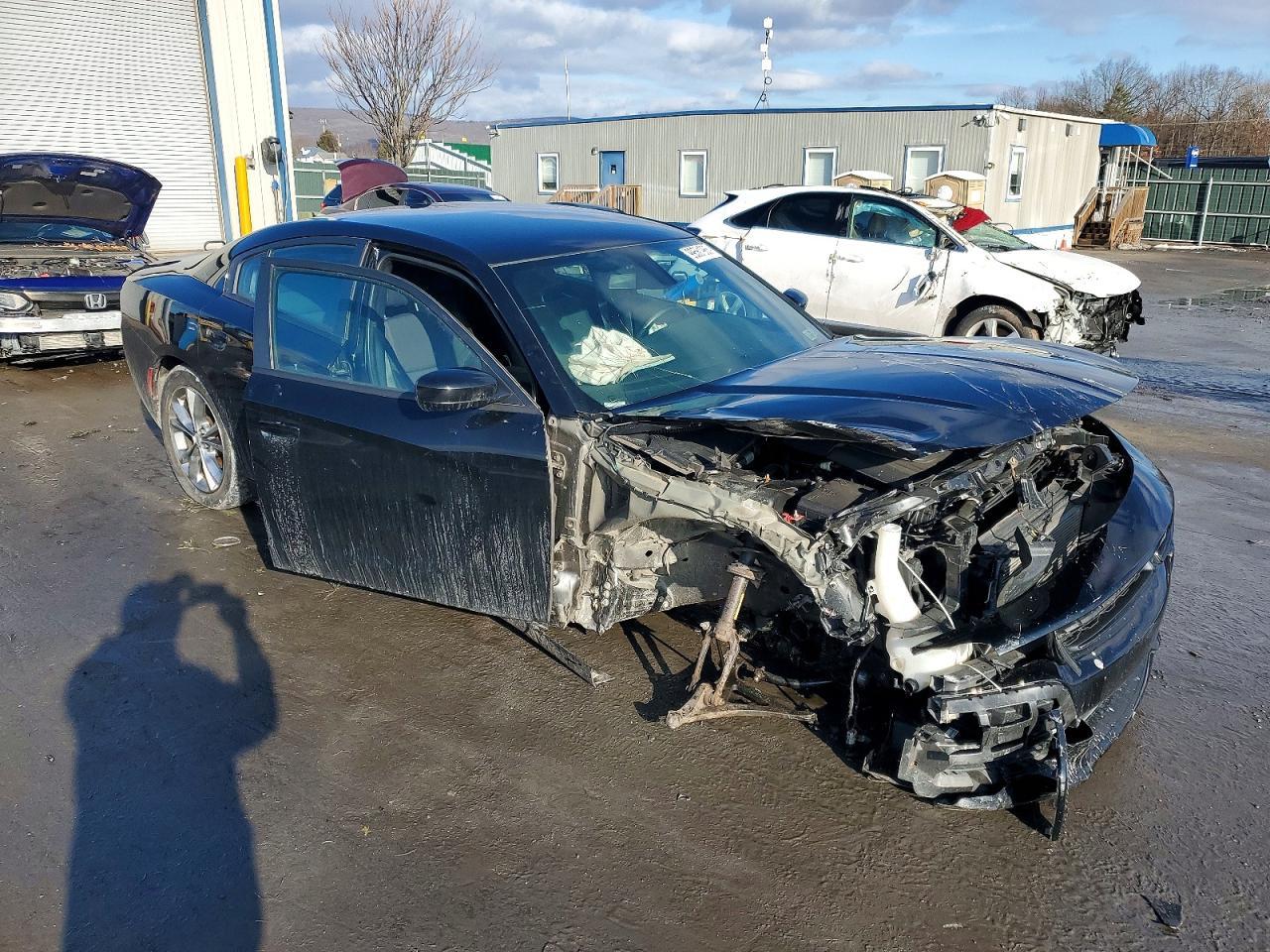2021 Dodge Charger Sxt - Фото 4