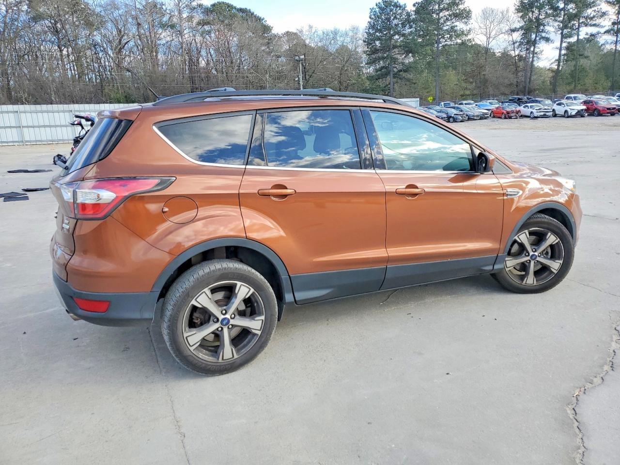 2017 Ford Escape Se - Фото 3