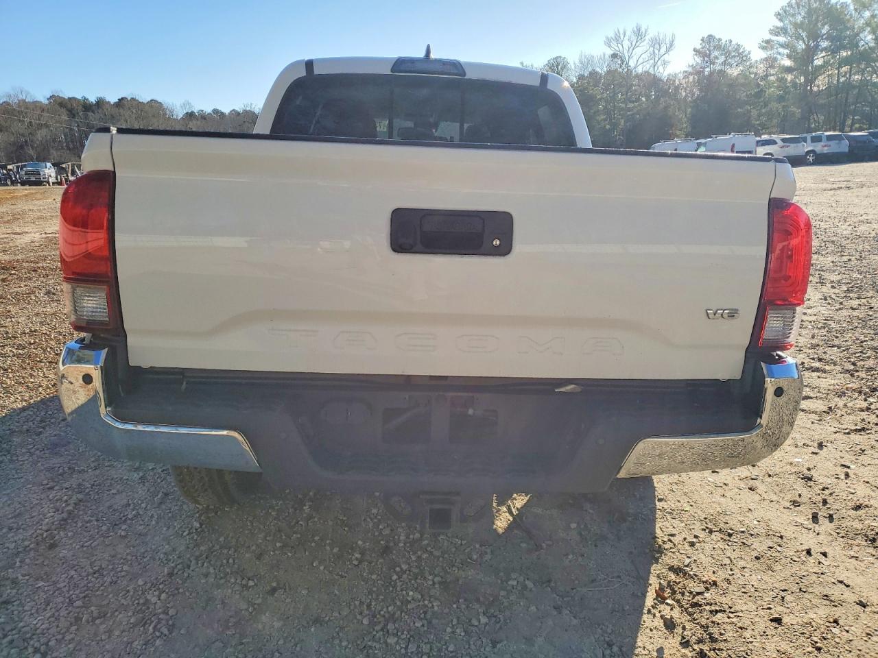 2019 Toyota Tacoma Double Cab - Фото 6