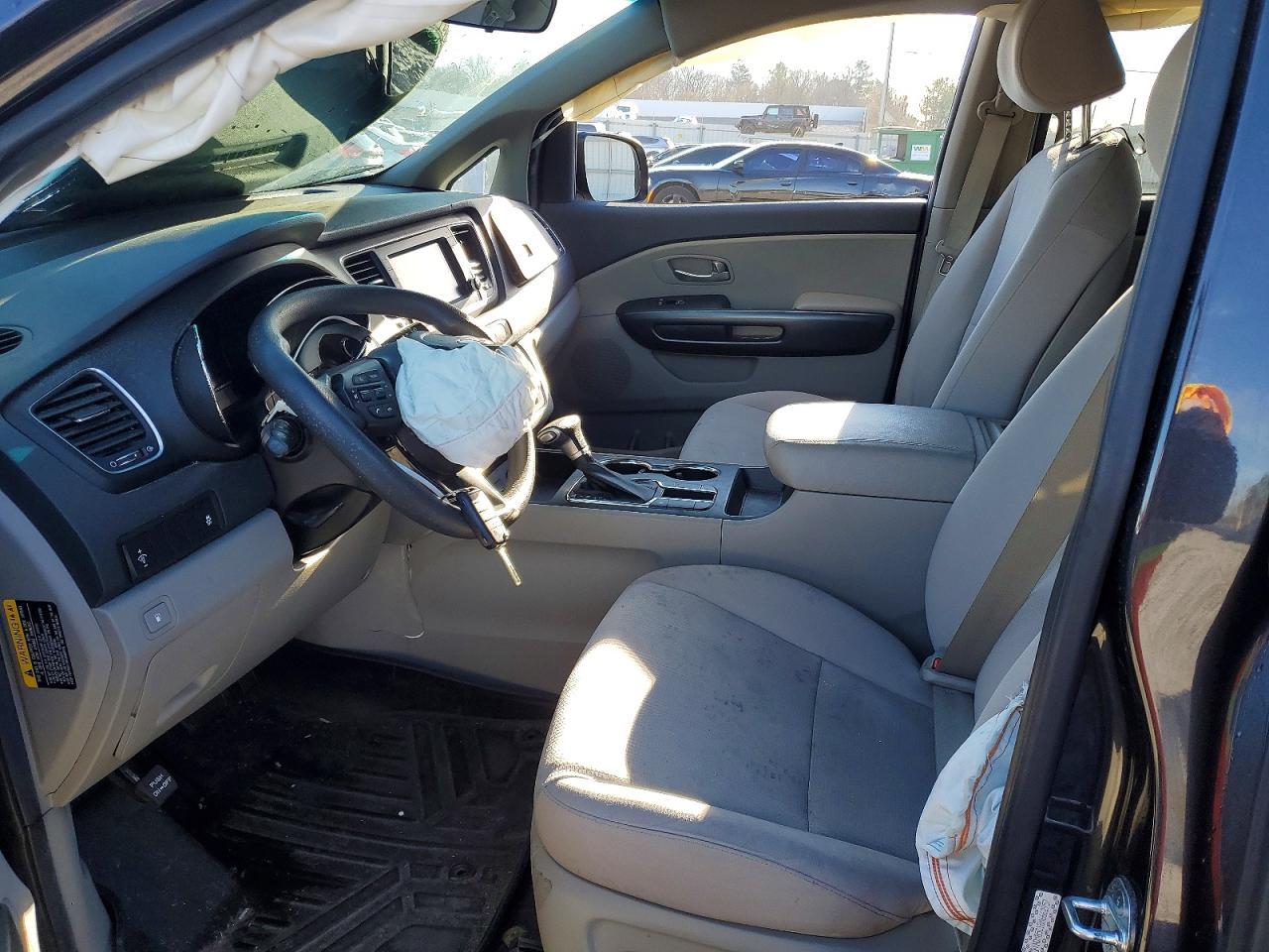 2021 Kia Sedona Lx - Image 7