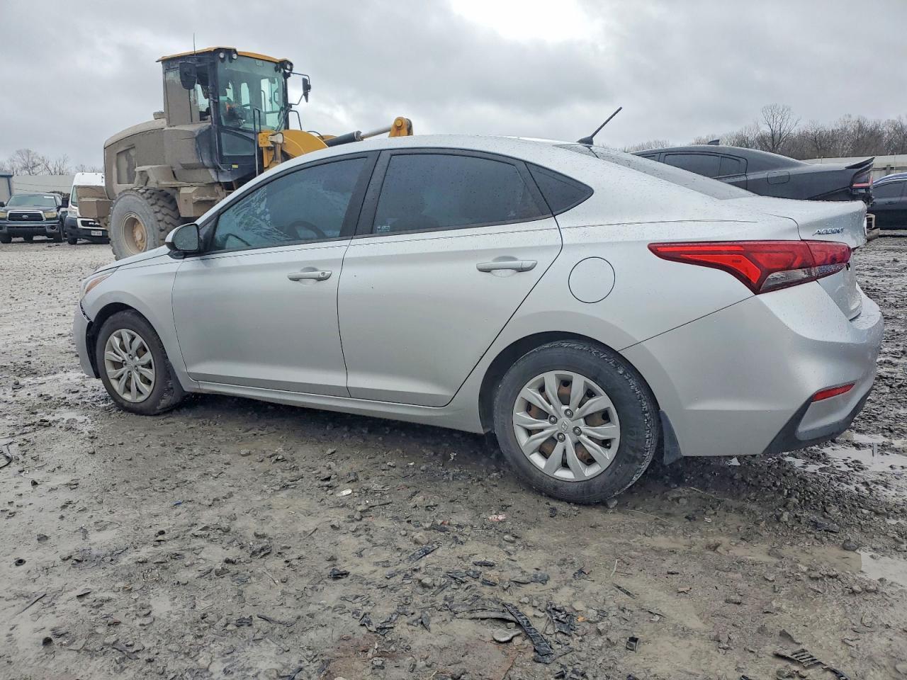 2020 Hyundai Accent Se - Image 2