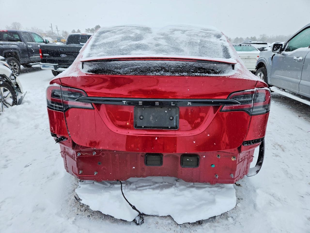 2023 Tesla Model X - Фото 6