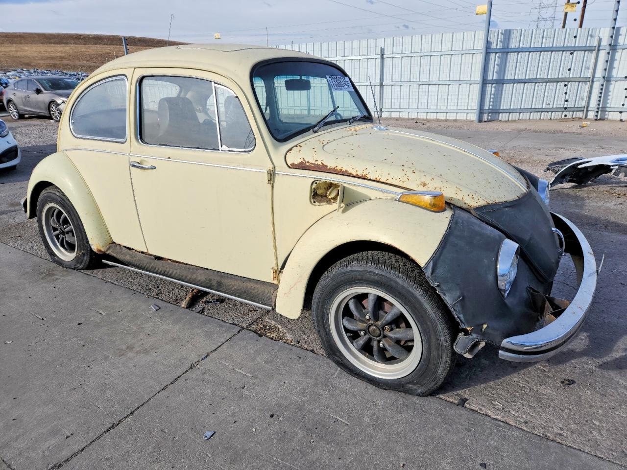 1973 Volkswagen Beetle - Image 4