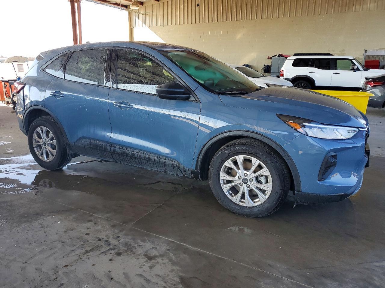 2025 Ford Escape Active - Фото 4