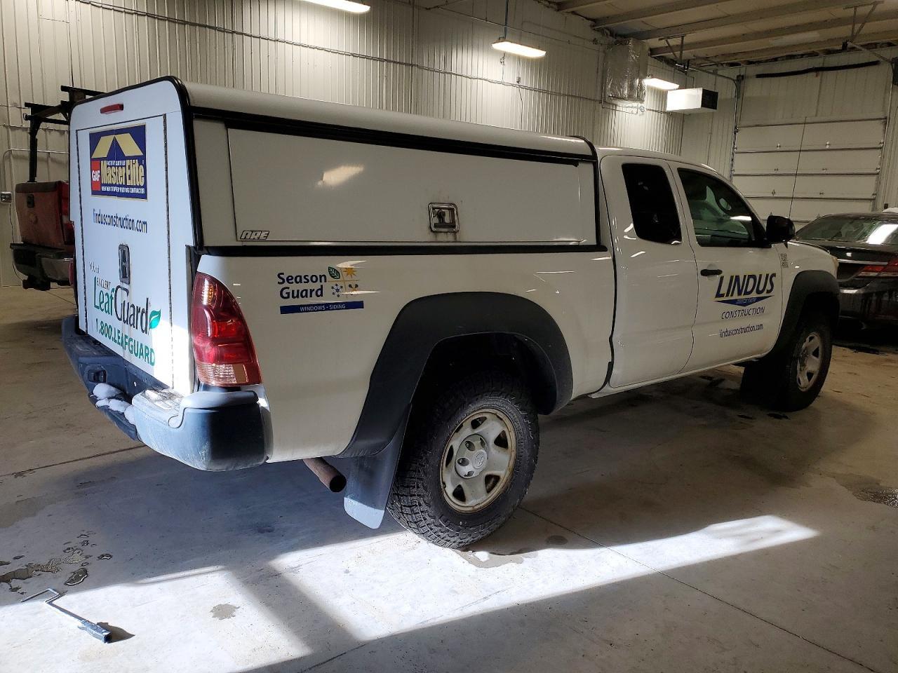 2014 Toyota Tacoma Access Cab - Фото 3