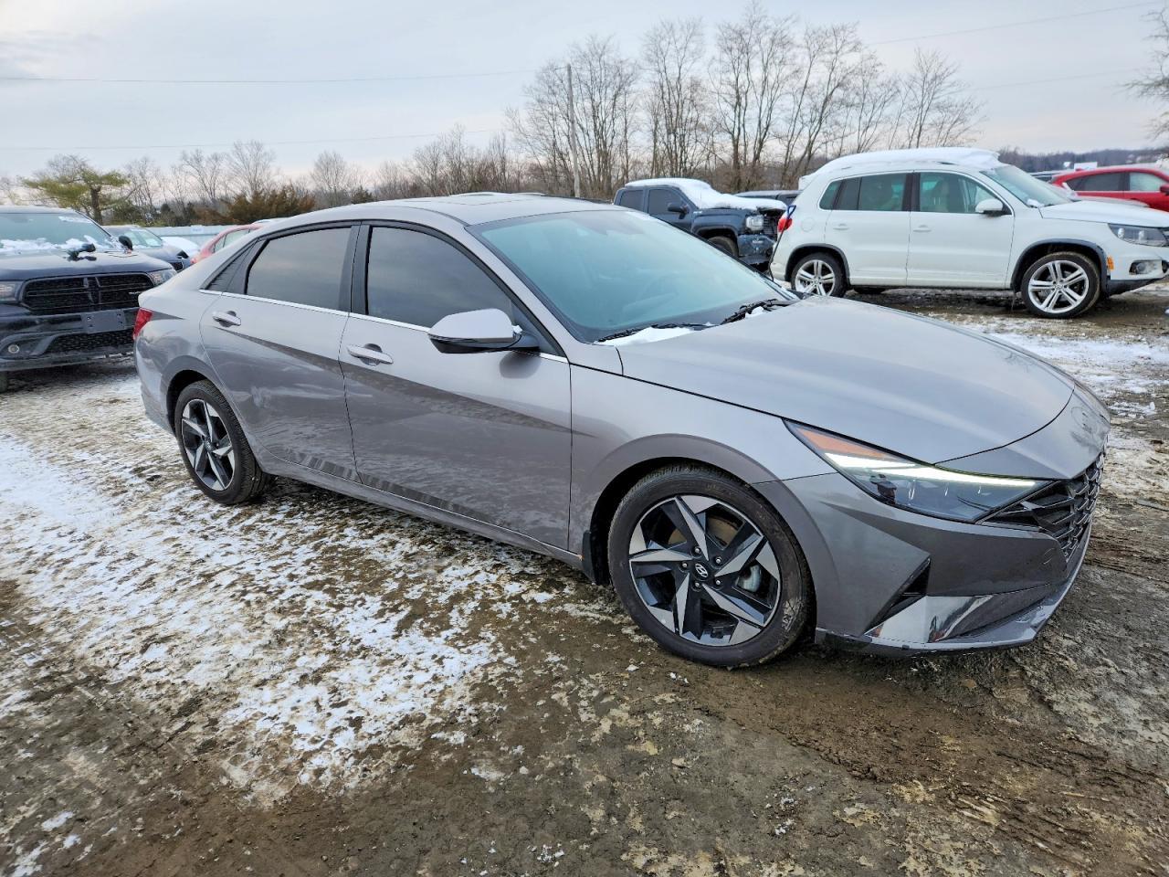 2023 Hyundai Elantra Limited - Фото 4