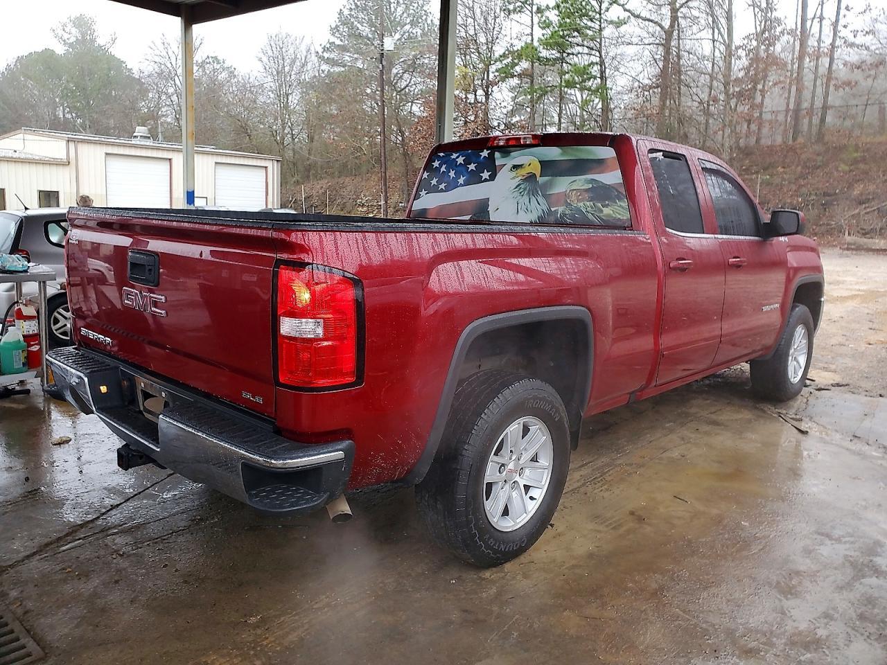 2018 GMC Sierra K1500 Sle - Image 3