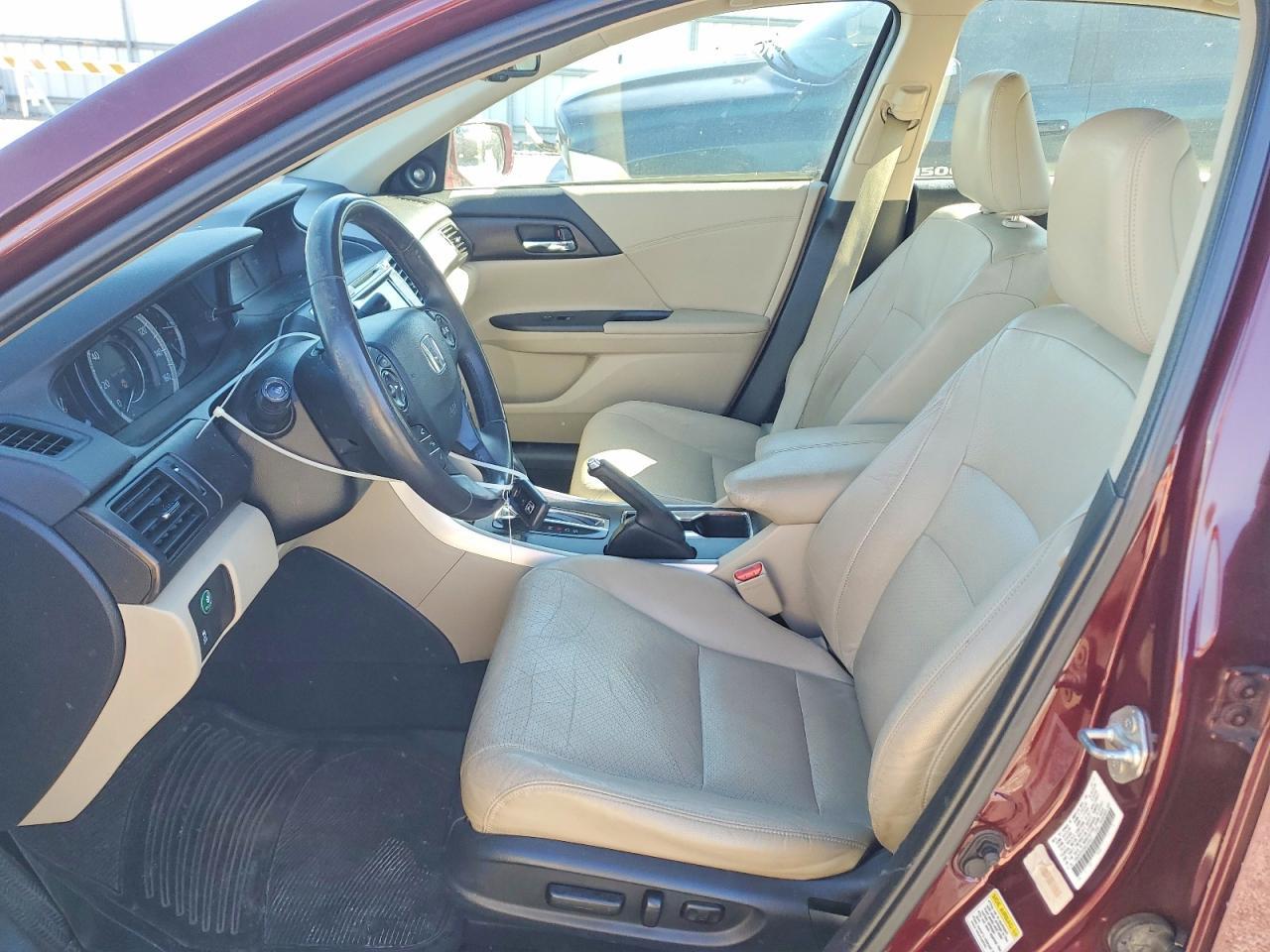 2013 Honda Accord Touring - Image 7