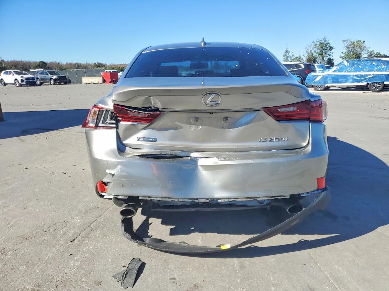2016 Lexus Is 200T Base - Фото 6