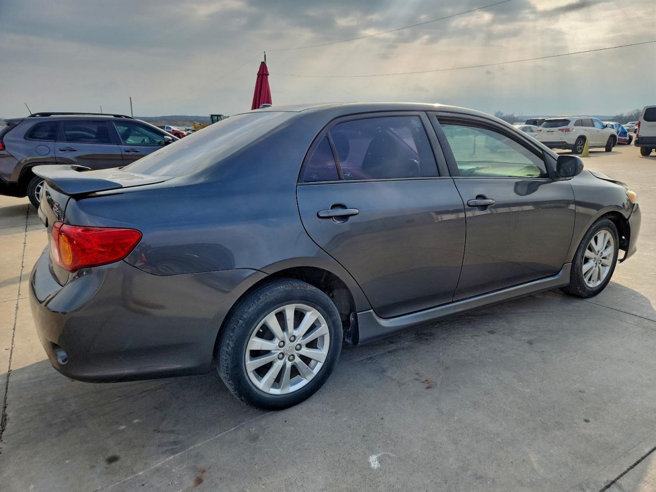 2010 Toyota Corolla Base - Фото 3