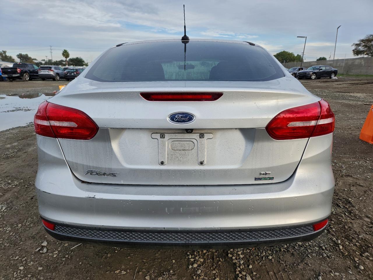 2018 Ford Focus Se - Фото 6