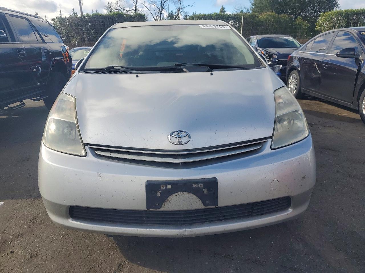 2005 Toyota Prius C - Фото 5