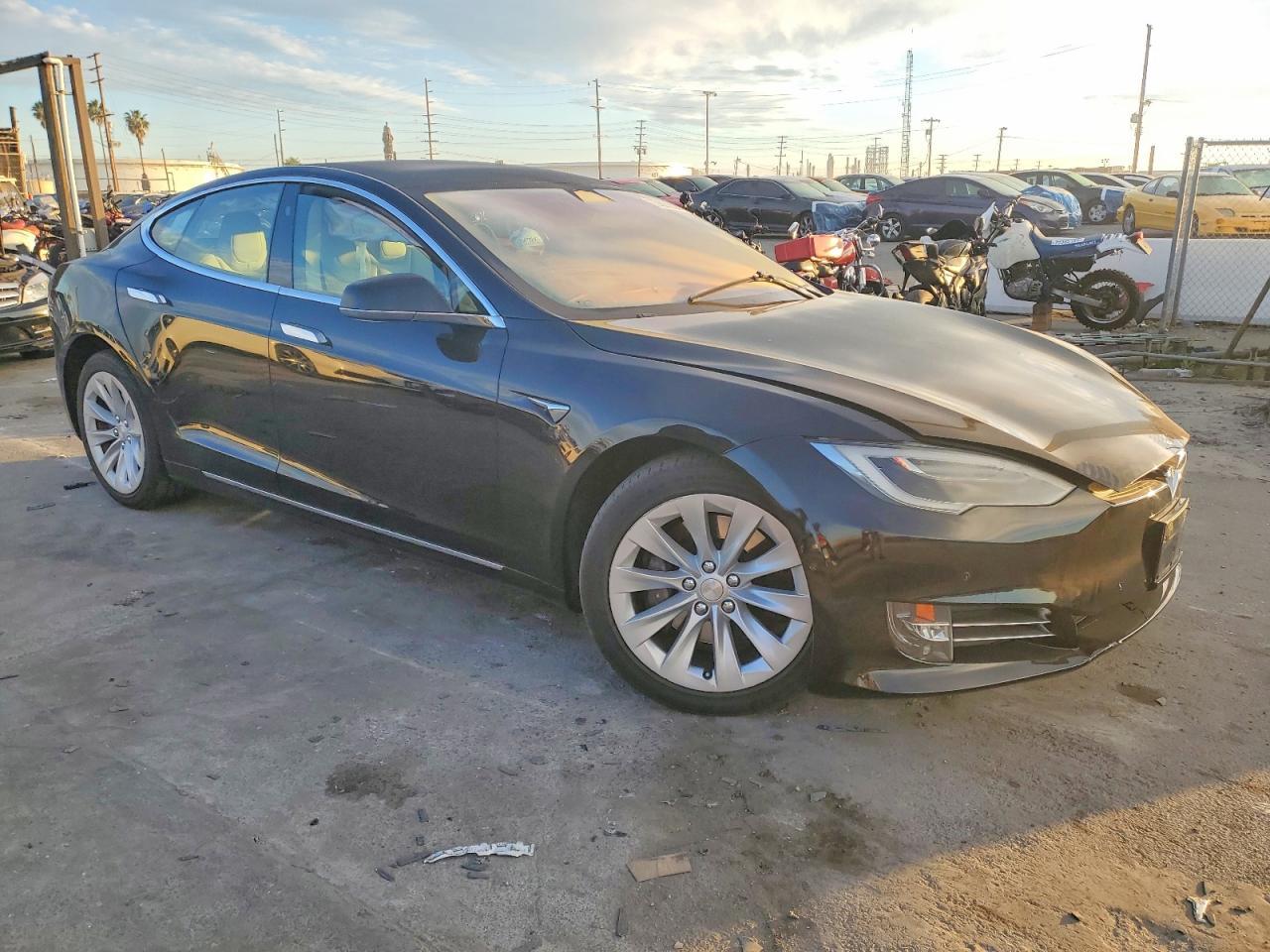 2018 Tesla Model S - Фото 4