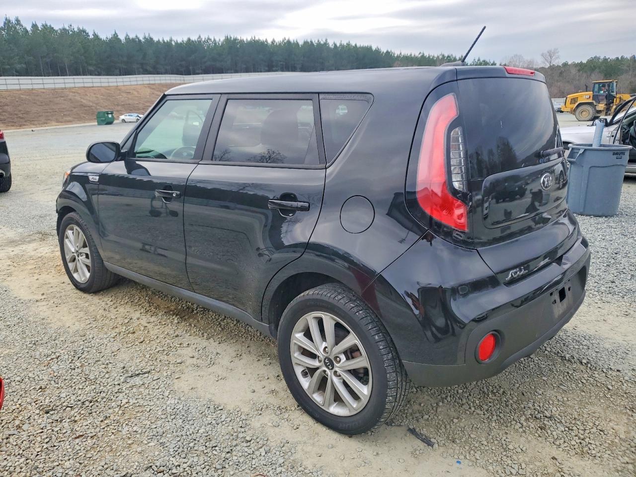 2017 Kia Soul + - Image 2