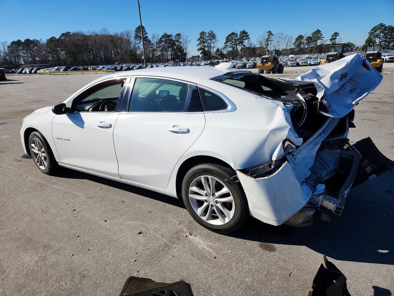 2018 Chevrolet Malibu - Фото 2