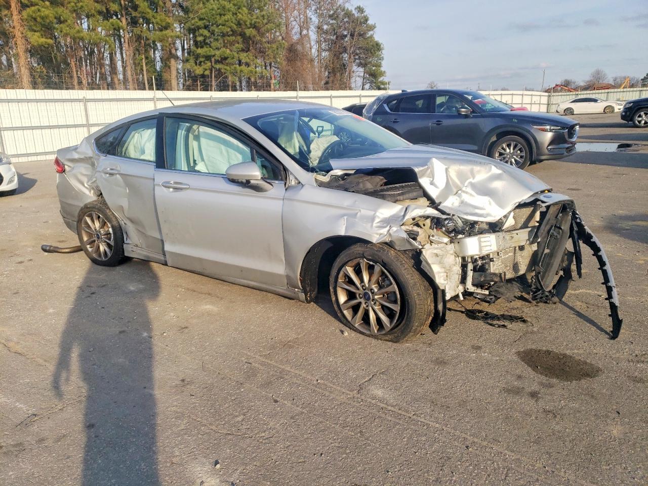 2017 Ford Fusion Se - Фото 4